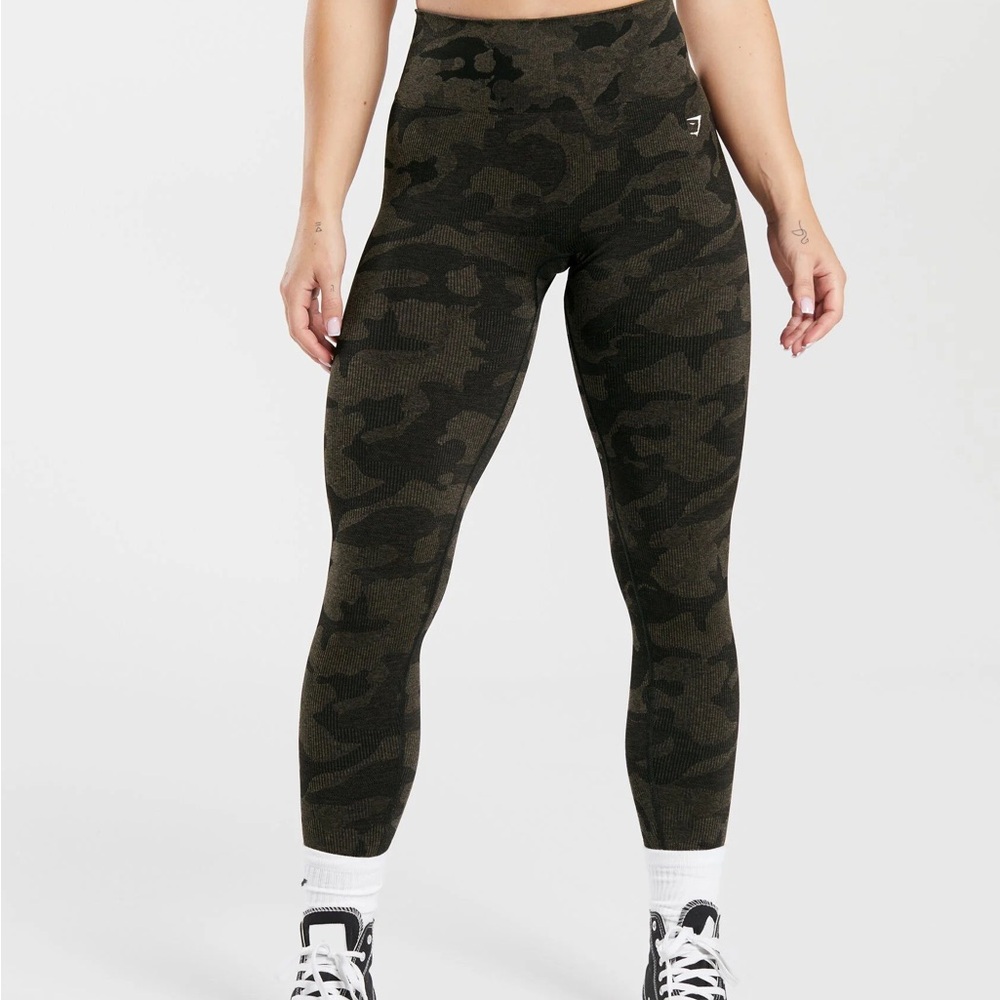 Gymshark Small ADAPT CAMO SEAMLESS LEGGINGS